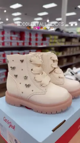 BRB!! 😍😍 #julesconner #fallstyle #toddler #target #boots 