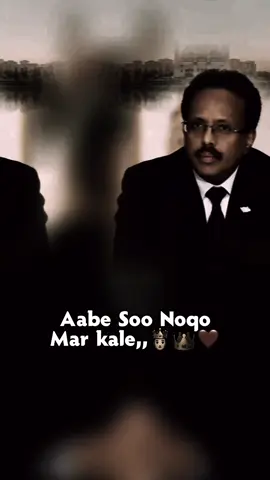 Aabe soo noqo Mar kale👑🤴🏻❤️ #itsme_Moh4mett #jawibila🌊❤️🌴 #somalilyrics🌺😕💎 #lyrics💐 #fyyyyyyyyyyyyyyyy 