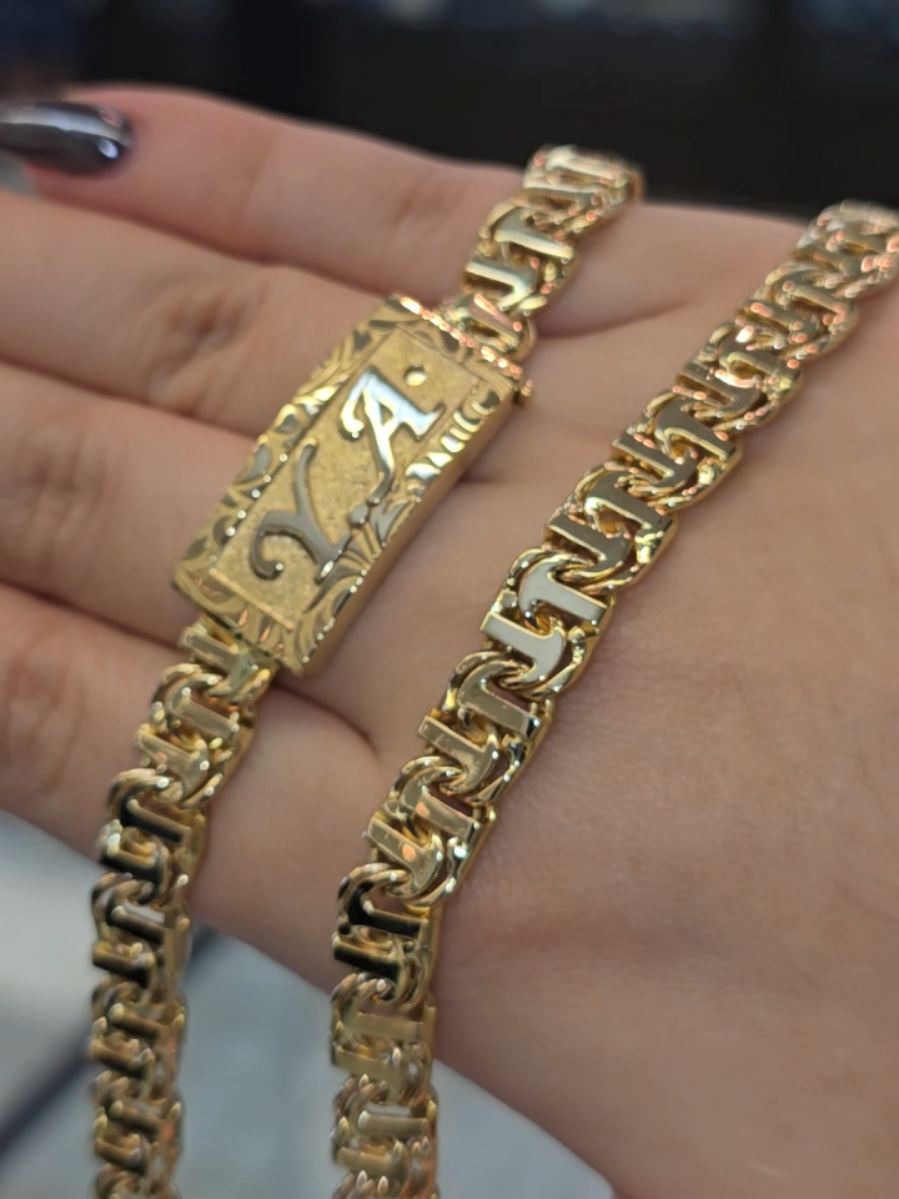 @TAMAYOS THE BIG STORE @TAMAYOS FABRICA DE ORO @tamayoshoustonoficial @TAMAYOS THE BIG STORE @tamayosbrownsville #tamayos #gold #webuygold #viralvideo #chinobar 