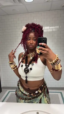 #outfitinspo #earthyblackgirl 