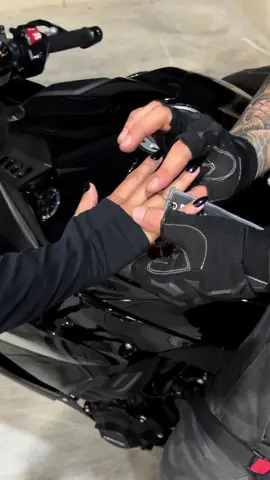 Yüzüğüm nasıl 😂 #r1 #yamaha 