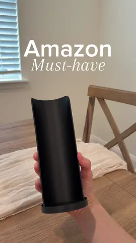 This Pringle dispenser is perfect for easy access down to the last chip and it doubles as a lid! #amazon #amazonfinds 