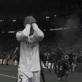 وينك تعال 🤨☝🏻.#judebellingham 