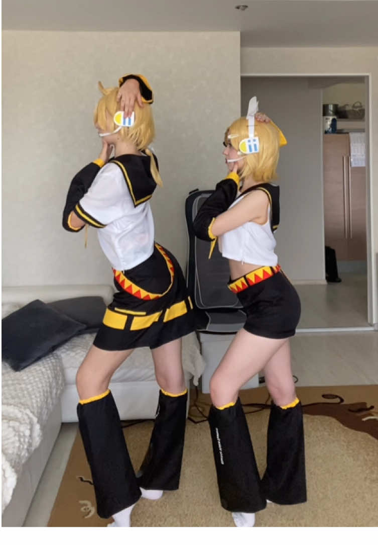 One more time ok??  Rin-@Milka  #fyp #cosplay #vocaloid #len #rin  @XLOV 