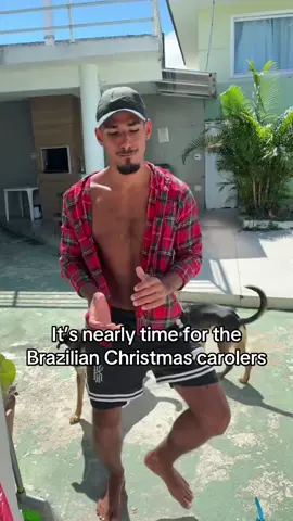 His 2 helpers🥺🥺 #christmas #brazil #foryou #funkbrasil #comedy 