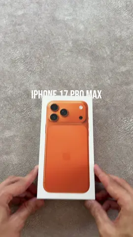 #unboxing iPhone 17 pro max 🧡 ¿que opináis? 👀 📲 #iphone17promax #iphone17 #apple #newiphone 
