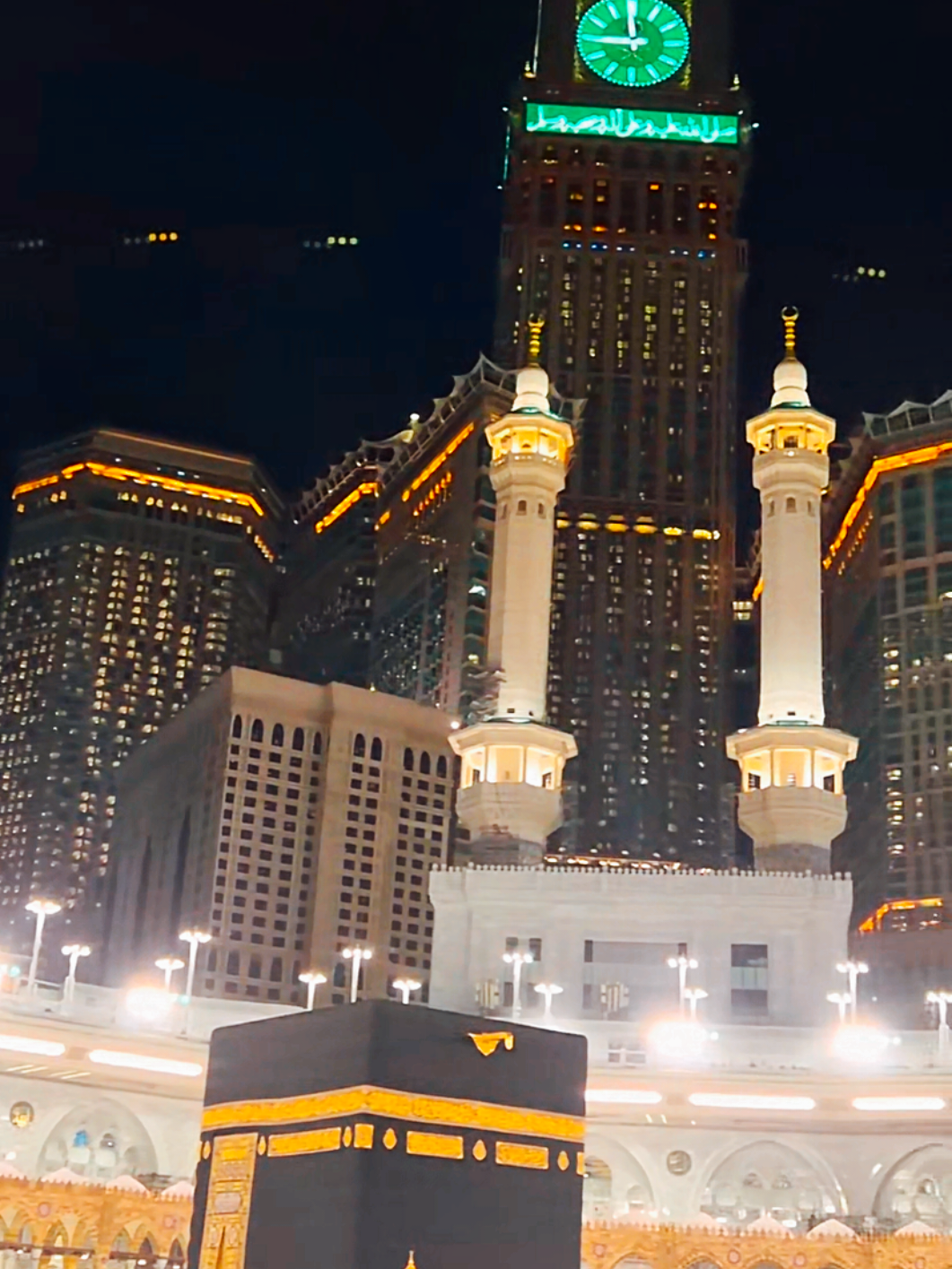 The city that never sleeps. 🤍 #makkah #fyp #tiktok #kaaba 