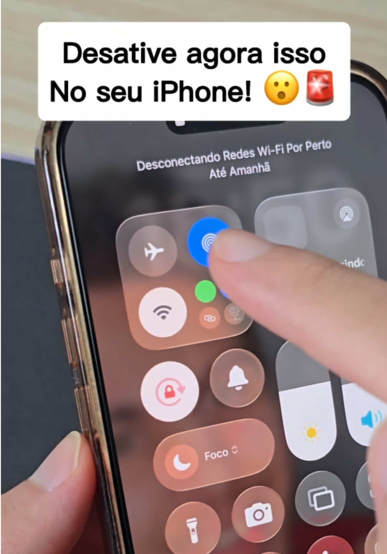 Desative agora mesmo essa função no iPhone e proteja o seu celular! 😮🚨 você vai proteger contra qualquer roubo com essas configurações e encontrar até offline e desligado. Já manda essa dica pra quem precisa saber dessa. #dicas #tecnologia #celular #iphone #jefdicastech   