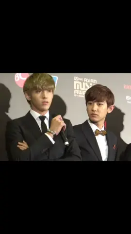 Kris speaking Cantonese at 2013 Mnet Asian Music Awards Press Conference