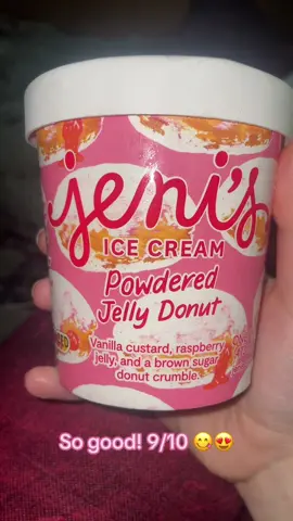 If you like these donuts you’ll like this ice cream because they taste the same without getting powdered sugar everywhere 😂💖 #jenisicecream #ilikesnacks #sugaronmytongue 