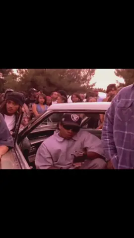 امس عافوني ربعي بين شمات #ميمز #tiktok #شتبوست #ايزي_اي #الشعب_الصيني_ماله_حل😂😂 