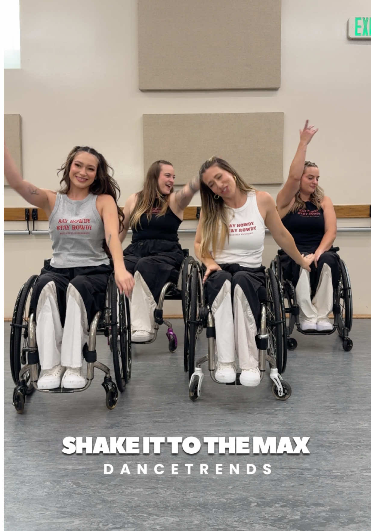 A little late to this one, but oh well 🙃 DC  @Davy&Melo✨  #rollettesdance #dancetrends #wheelchairdance #shakeittothemax 