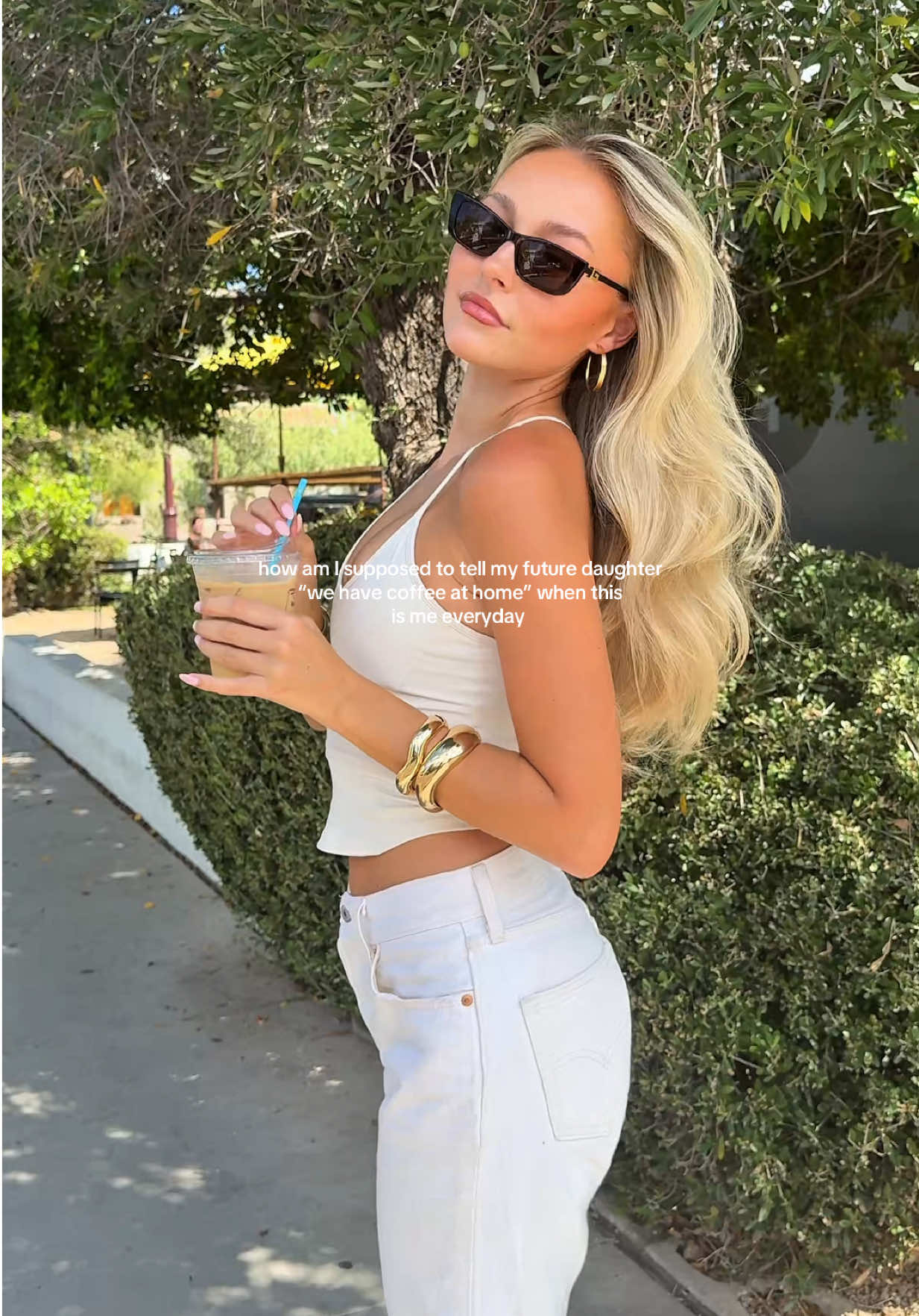 Coffee dates forever #coffeeaddiction #coffeeshopaz 