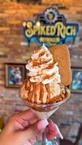 🍦 The ultimate treat for your taste buds! Enjoy our latest creation: Nitrogen ice cream infused with Nutella and Biscoff! 🍪✨ Satisfy your sweet cravings with every spoonful of Nutella Ice Cream, topped with Biscoff crumbs and drizzled with luscious Cookie Butter Sauce. 😋👌 #SweetToothSatisfaction #NitrogenIceCream #NutellaLovers #BiscoffObsession 🌟
