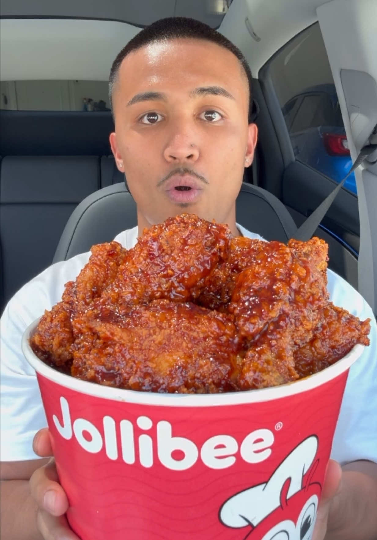 fried Jollibee #fyp #mukbang #review #chicken #foodtiktok 