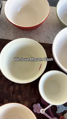 So much Mason Cash and we are here for it. Join us live daily between 12PM and 1 PM CST to see it all!  #masoncashbowl #live #tiktokshop #deals #kitchen  