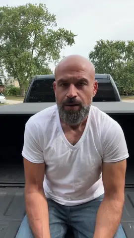 Arab culture the newer generation doesn’t want to get married the way us older generation did so let’s talk about it here’s my opinion on the situation #arabculture #arabmarriage#arabcouple #creatorsearchinsights 