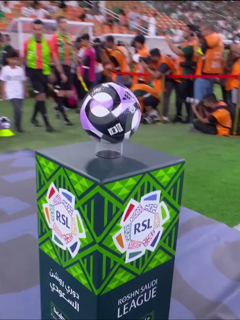 ملخص وأهداف كلاسيكو دوري روشن السعودي بين الأهلي والهلال (3-3) #الشرق_رياضة #شبكة_الشرق