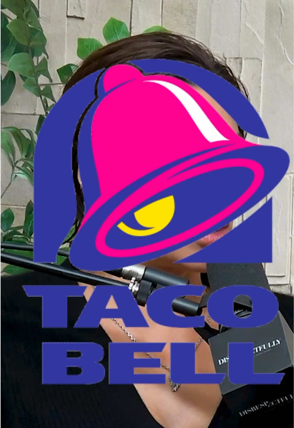 there you are @tacobell, how many more times do we have to scream you name? 🌮