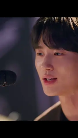 #lovelyrunner #byeonwooseok #kimhyeyoon #suddenshower #fyp 