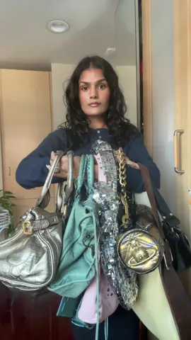 These are my ladies #bagcollection #citybag #chloepaddington #viviennewestwood #secondhand 