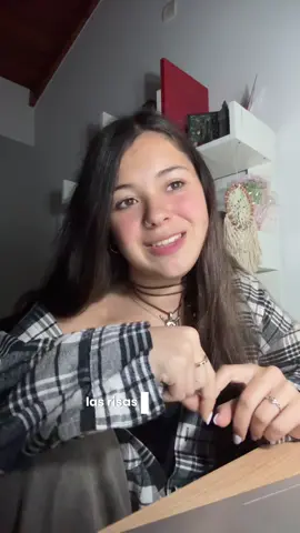 era solo una nena 💔 #poesia #tca #alimentacion #fyp #booktoker 