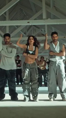 Perfect @Guru Randhawa @Varundhawan @janhvi kapoor @VarunDhawan  #perfect #gururandhawa #janhvikapoor #swaggerbeat #trendingdesi 