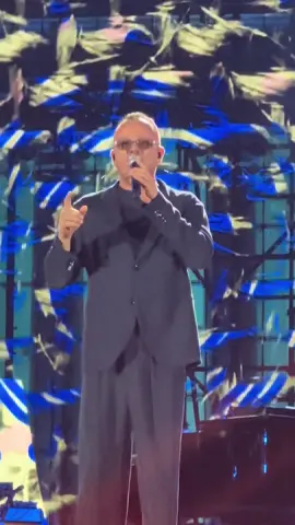 Gigi😍❤️#neiperte #gigidalessio #piazzaplebiscito 