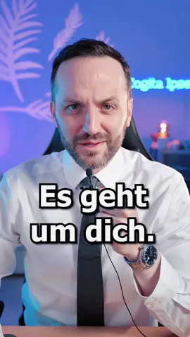 Was dich die Schule nicht lehrt: Karriere erklärt. Ich habe Geburtstag und das wünsche ich mir von dir. 🖤 #1minutejura #nachrichten #lernenmittiktok 