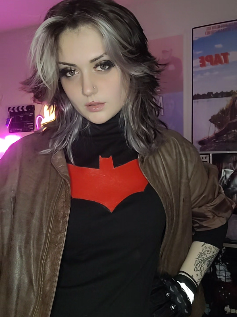 nothing fancy but #jasontoddcosplay #redhood #redhoodcosplay #jasontodd #arkhamknight 