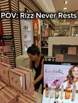 Another day, another rizz attempt. #foryou #foryoupage #rizz #flirtingmoment #public 