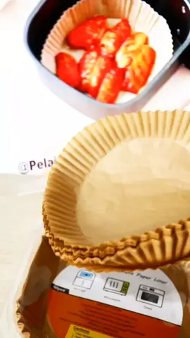 Cara Praktis Masak Pakai Air Fryer dengan alas atau tatakan kertas seperti ini #caramudah 