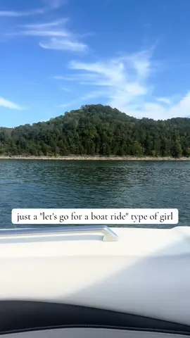 Living that best life #lake #fyp #boatlife 