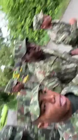 #animacionmilitar #trote #ejercito #viraltiktok #colombia  esta es la casa del señor González animación 