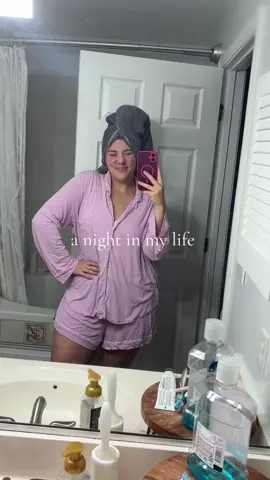 Yes that was raspberries and blueberries all over her and my greatest accomplishment is NO STAINS. Lol adulthood is weird #motherhood #nightinmylife #sahm #fypシ #relatable 