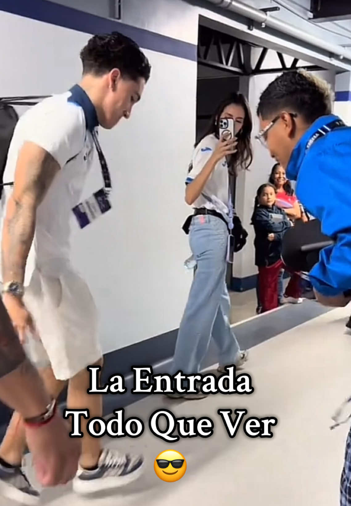 Amo #honduras #nicaragua #joaoferreira #supremo #duelodeeditoresjf @João Ferreira @SuPreMO 🐧💝 