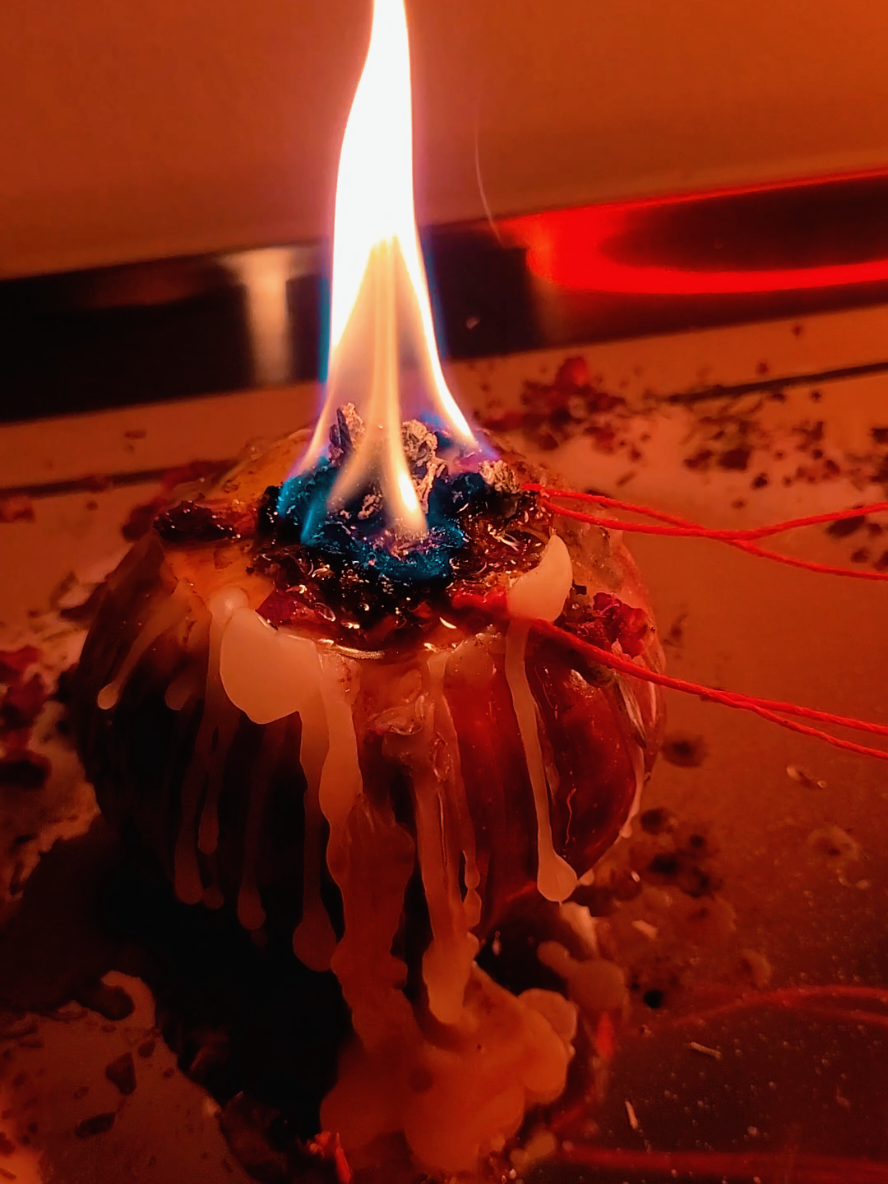 Consultas por MD o WhatsApp en mi perfil  ✨️🕯🌙💖 Maria Rituales tu energía en manos expertas  #magiablanca #endulzamientosdeamor #limpiezaenergetica #amarresdeamor #hechizosdeamor 