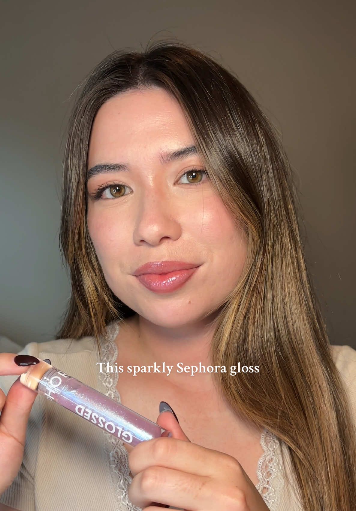 This lip gloss makes my lips so sparkly and luscious! @sephora Glossed Lip Gloss in the shade Wild  I honestly spend so much time in the Sephora Collection sections because their shade ranges and lip glosses are just so good  @Sephora Collection #lipgloss #lipproducts #makeupfavorites #sephoraliplooks #lipglosses 