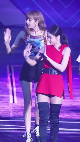 💗🧚‍♀️#LISA #jennie #rosé #jisoo #blackpink 