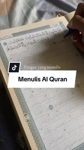 Menulis al-Quran bukan sekadar seni, tetapi ibadah yang mendekatkan diri kepada-Nya.✨