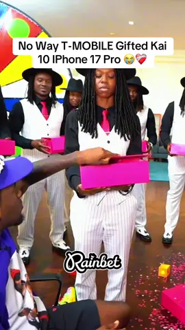 No Way T-MOBILE Gifted Kai 10 IPhone 17 Pro 😭❤️‍🩹 #kaicenat #rakai #mafiathon3 #fyp #teamwork