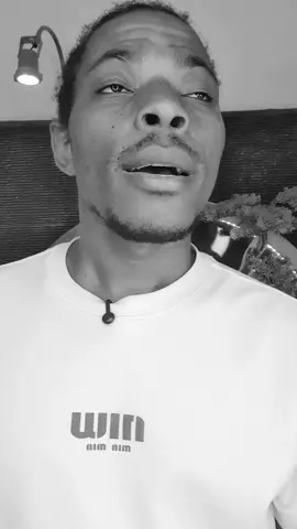 Quando o trabalho te mostra que tens mais tempo sendo escrevo de alguém do que livre pra ti mesmo.