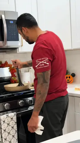 Hubby threw it down with Friday night steak and nachos 