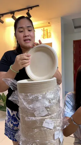 100pcs Disposable Paper Plate