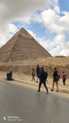 المكان دا ليه هيبه 🤍  #اهرامات_الجيزة 