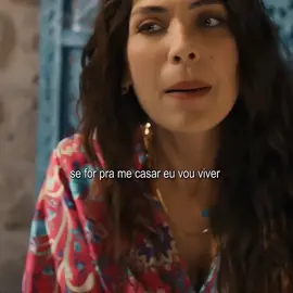 ela flertando com todos por um diploma ksksksks  #halefköklerinçağrısı #seriesturcas #turkishseries #fy #vaiprofycaramba 