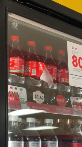 Poor Jessica… 🤣💙 #hotchicks #funny #cokecola #fyp #sodapop @Coca-Cola 