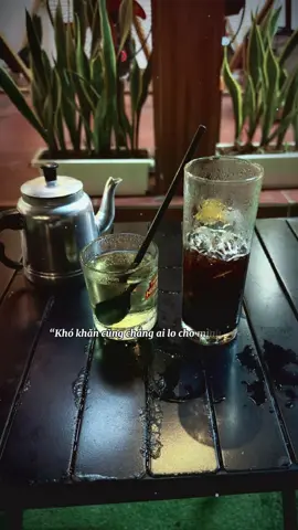 #CapCut nghèo hèn cũng chẳng ai cho #nhactamtrangbuon1233 #tamtrang #nhactamtrang #nhachaymoingay #tamtrangcuocsong 