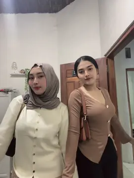 Hidup kalo bukan jdi bahan gosip ya bahan firnah, yaudah nikmatin aja😋🔥
