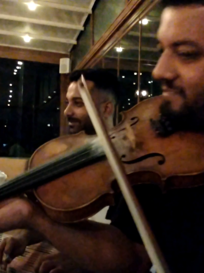 Aşığım Sana....#damar #coşkunsabah #keman 